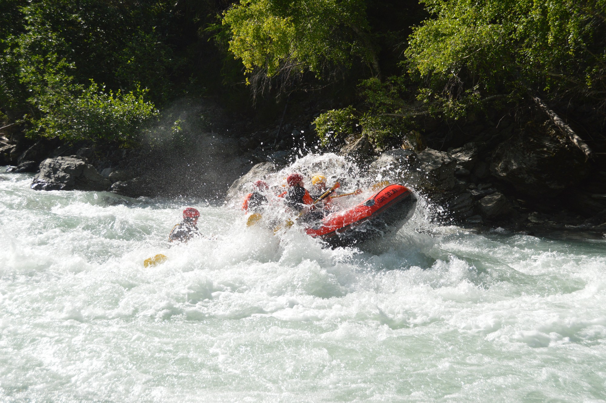 Wildwasser-Rafting auf dem Inn im Engadin